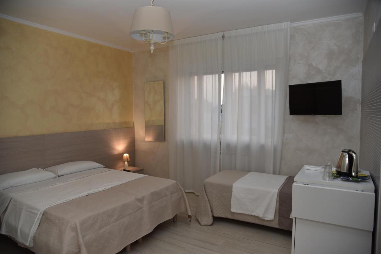 Vista Beb Mare Bed & Breakfast Manfredonia Ngoại thất bức ảnh